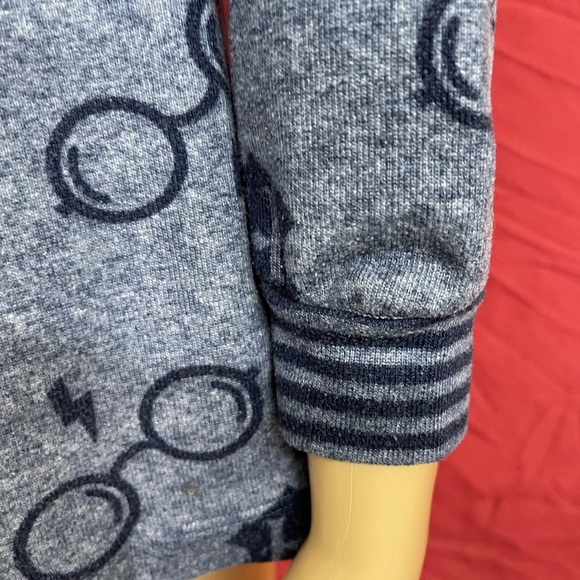 Harry Potter Hogwarts Long Sleeve Knit top Size Medium - Picture 4 of 5